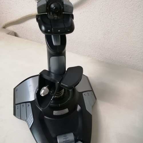 Cyborg EVO Wireless stick like new - Saitek