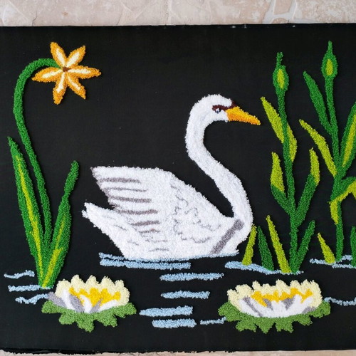 Embroidered duck painting used 42×62
