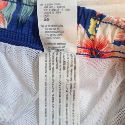 Abercrombie and Fitch swimwear like new, size L, blue multicolor