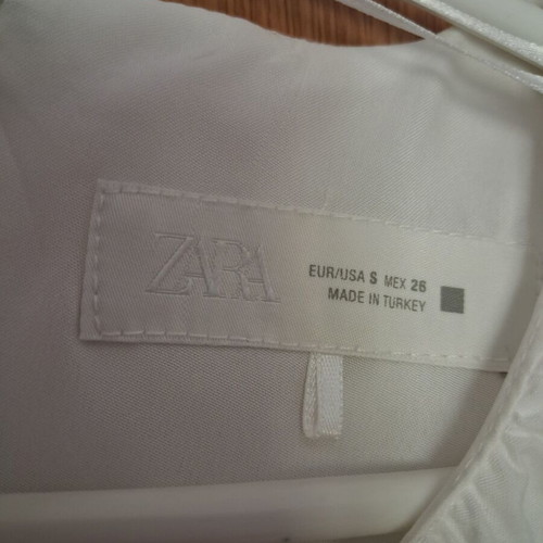 Zara white cropped top with puff sleeves like new
