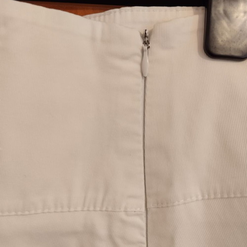 Skirt white cotton pleated used high-waisted