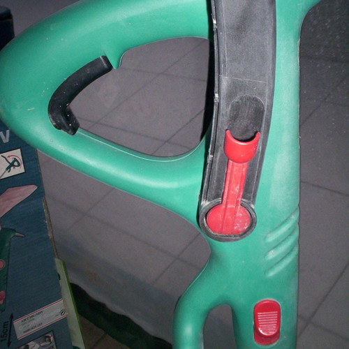 Bosch 450 W grass trimmer used, model ART 30 GSDV
