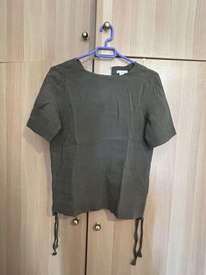 H&M каки дамска блуза размер S употребявана
