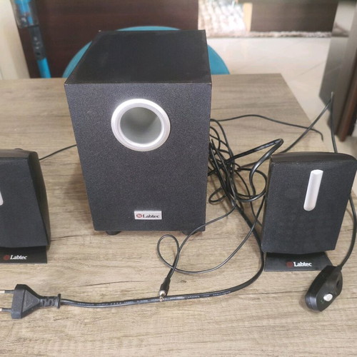 Labtec speakers with amplifier used in good condition