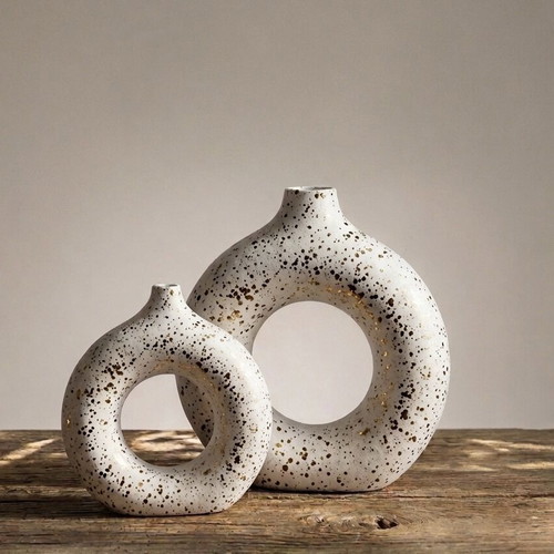 Decorative minimal vases set of 2 with gold splashes