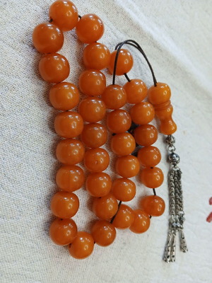 Mastic Worry Beads used, bakelite, vintage metal details