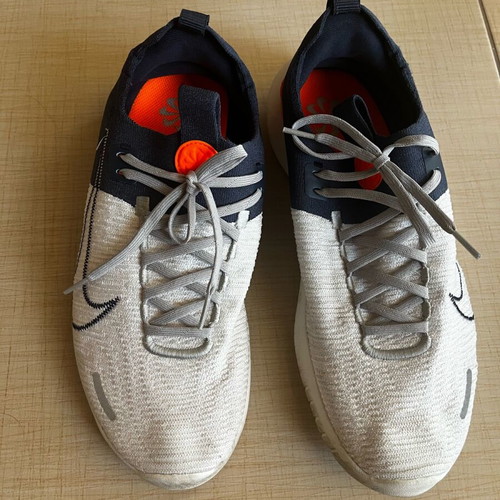 Nike Free RN by You 44 like new, white and blue athletic shoes