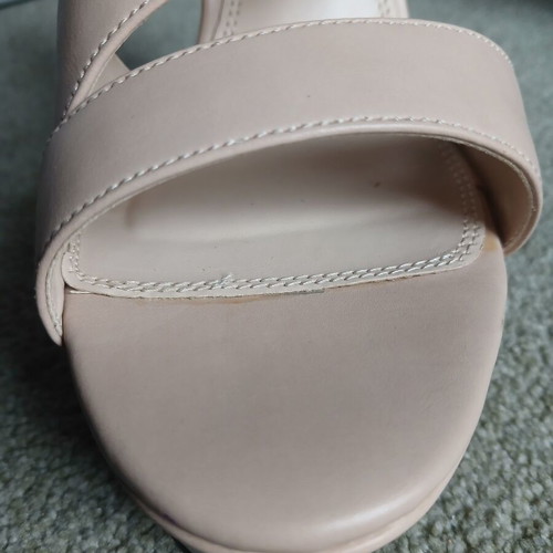 Migato nude platform sandals size 38 like new