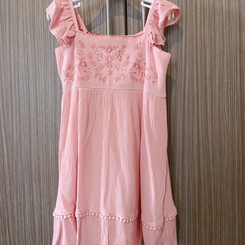 Energiers dress 4 years like new, pink with embroidery