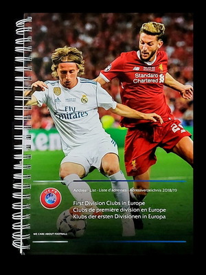 Uefa 2018 19 official manual 125 pages like new