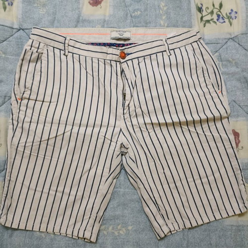 Zara men's striped bermuda shorts like new, size M, white and blue