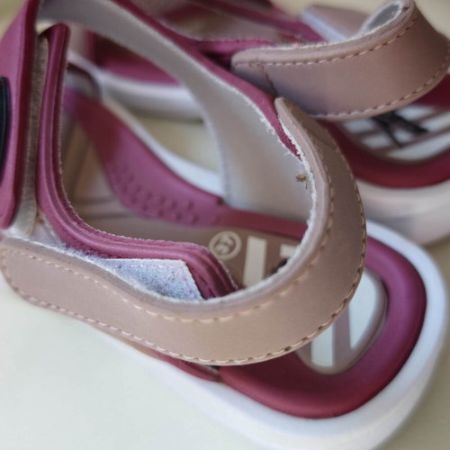 Rubber sandals size 37
