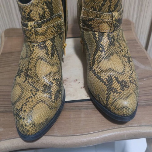 Ankle boots used, yellow, size 39