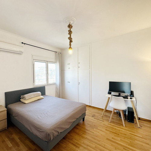 Apartment in Palaio Faliro 51 m², 5th floor, furnished with balcony