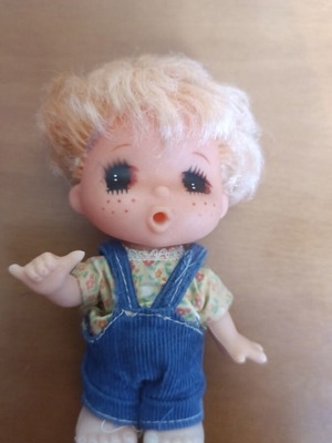 Vintage doll 10 cm height used, made in Hong Kong