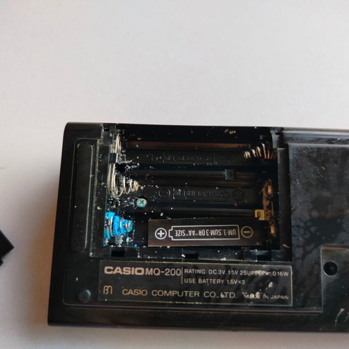 Casio MQ-200 vintage calculator and clock used, not working