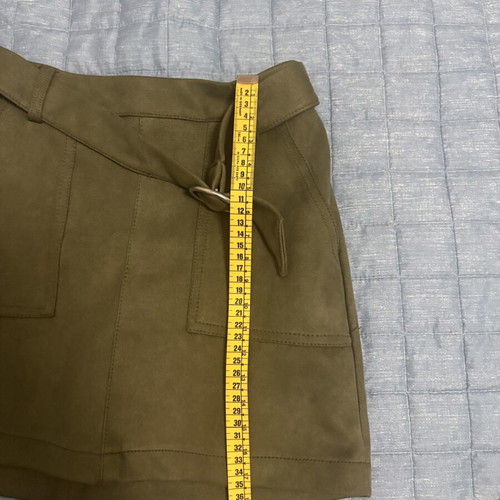 Bershka khaki suede mini skirt, size M, zipper defect