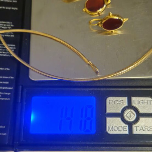Gold torque necklace 14K and earrings 14K with semi-precious stones, like new