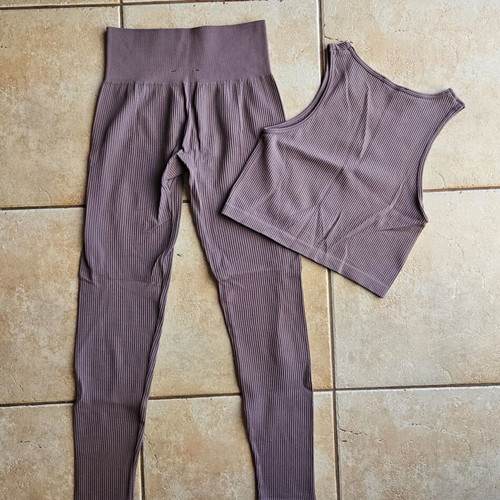 Pull & Bear purple athletic set like new, XS