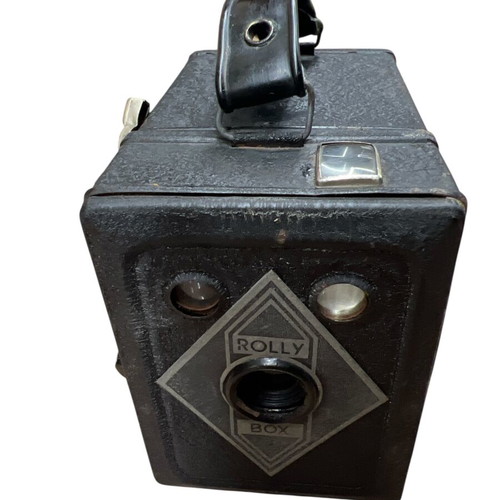 Rolly Box vintage camera used, 1930–1940 classic box type