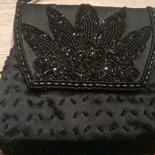 Black shoulder bag with beads vintage like new