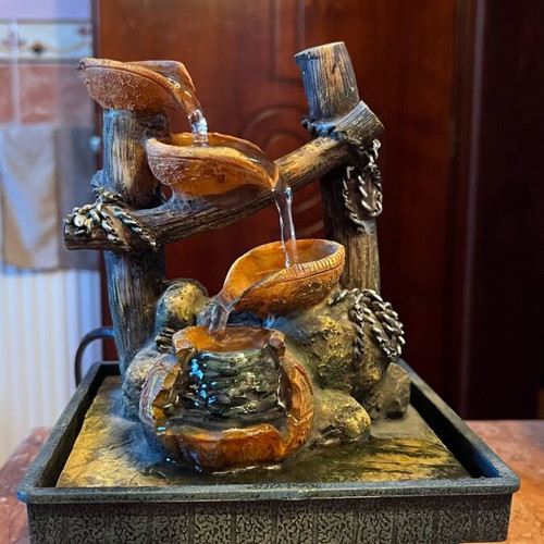 Decorative Fountain like new, functional with continuous water flow