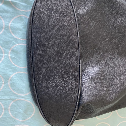 Luana Italy leather black handbag like new with gold clasp