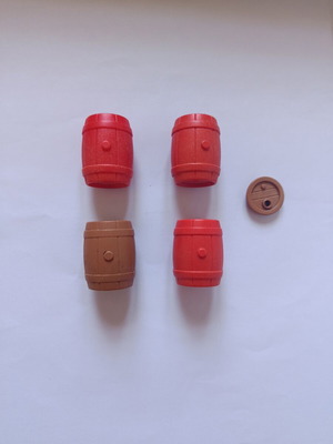 Playmobil medium barrels like new