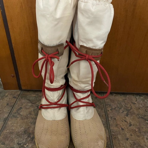 Tommy Hilfiger boots used size 39 beige red with fleece lining