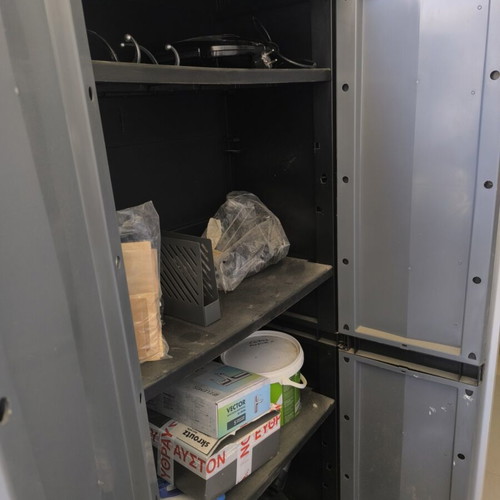 Plastic Storage Cabinet like new, 1.65x65x38 cm