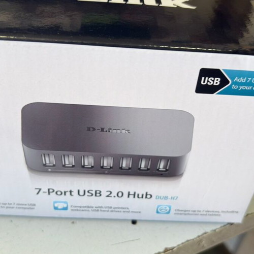 D-Link DUB-H7 Portable 7-Port USB 2.0 Hub New