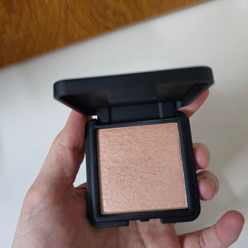 3ina The Highlighter 200 pink gold new