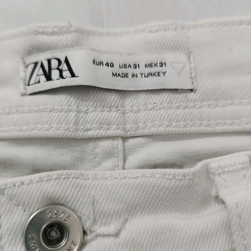 ZARA Men's White Slim Fit Pants Like New with Distressed Design
