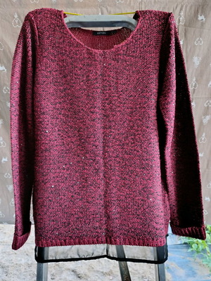 Pullover used, size M/L, red with sequins