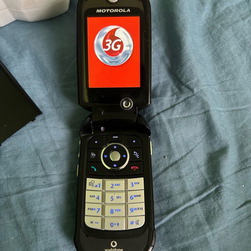 Motorola V105 like new