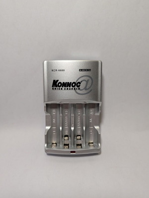 Φορτιστής μπαταριών Konnoc KCR-6688 AAA/AA μεταχειρισμένος