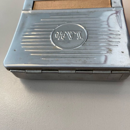 Collectible Moule LA+ French cigarette roller like new