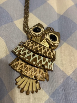 Vintage owl necklace used, gold color, enamel decoration