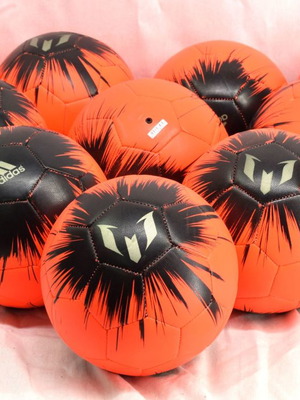 Adidas Messi footballs used, size 1, pack of 10, orange-black