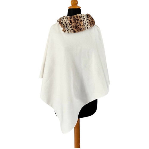 White cape with fur animal print collar like new, one size