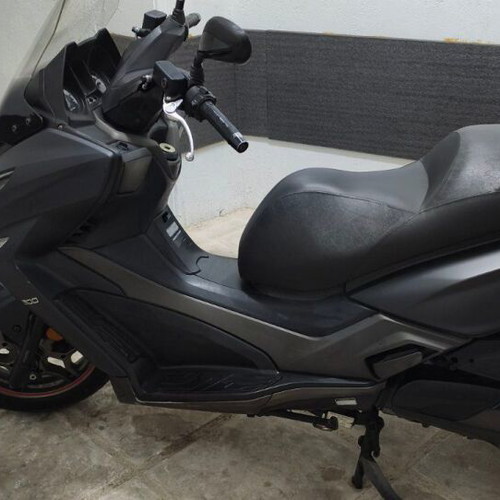 Kymco X-Town 300 cc used black scooter with 43,500 km