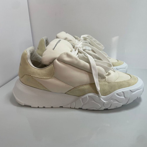 Alexander McQueen suede-trimmed sneakers like new, size 39.5