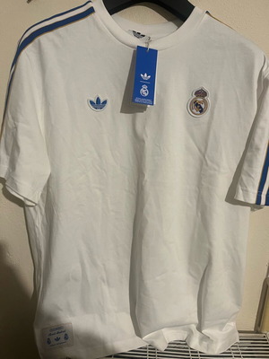 Real Madrit T-shirt new with tags