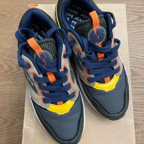 Patricia Pepe kids sneakers size 36 blue with multicolor details like new