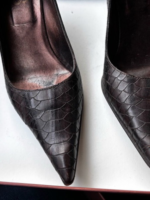 Italian brown high-heeled pumps size 38 like new