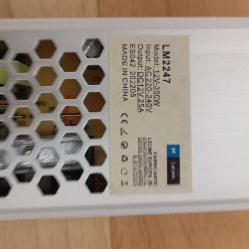 Power supply 12V 25A 300W like new
