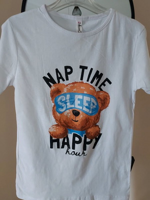 T shirt with nice design unused, size S, white