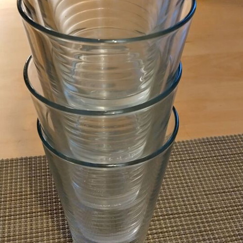 Large glasses like new, set of six from IKEA
