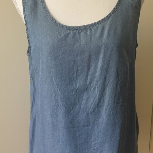 Sleeveless denim blouse M/L, soft and comfortable