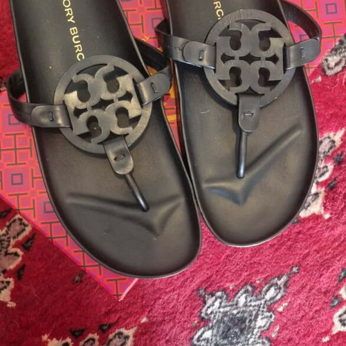 Tory Burch sandals like new, size 42, black